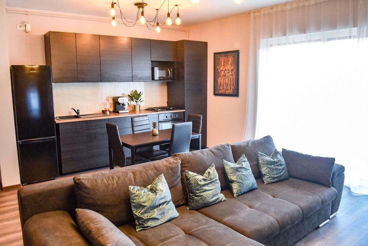 Wood Central Apartment Timişoara Exteriör bild